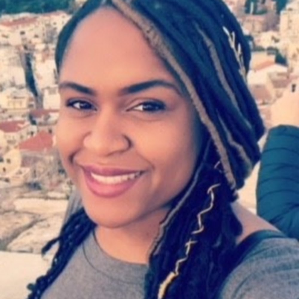 Meet your Posher, Renae